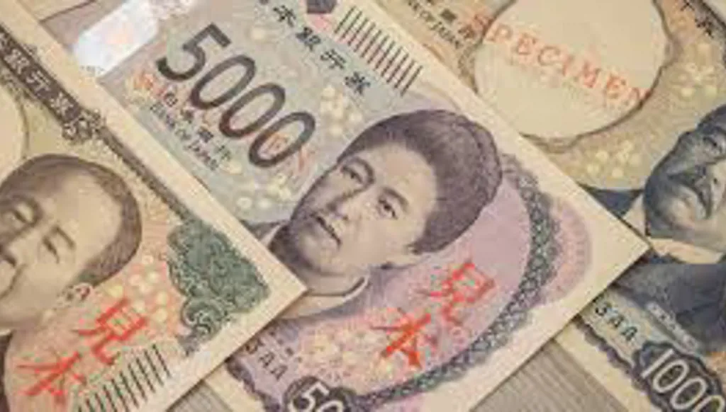 الين الياباني تحت الضغط: لماذا عاد شبح التدخل؟