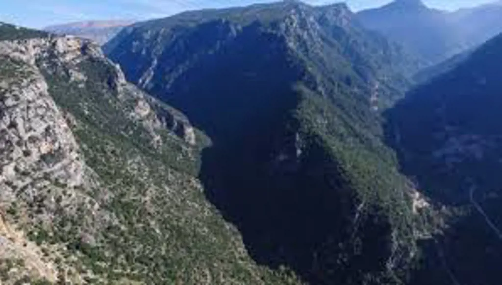 جليلُ الأُمَم