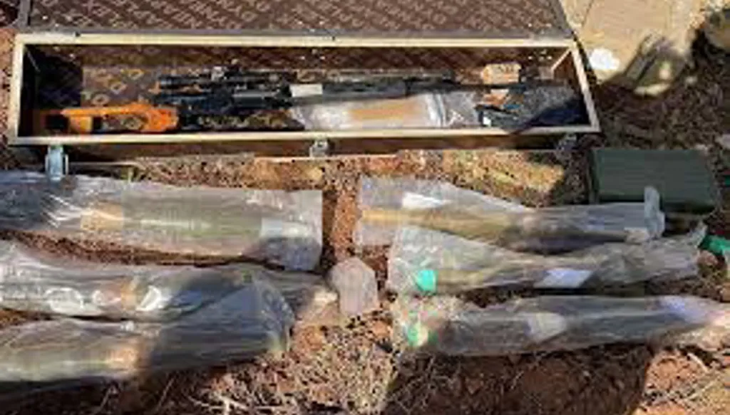 استولوا على الأسلحة ثمّ باعوا