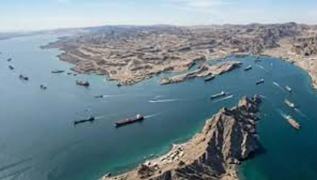 إيران تستثني العراق من قيود مضيق هرمز