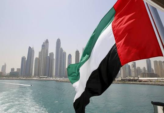 العلم الاماراتي