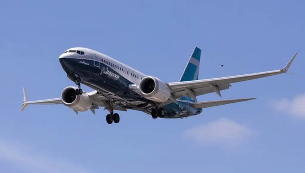 سلطات الطيران الأميركية تمنح طائرة "بوينغ 737 ماكس 7" شهادة اعتماد طال انتظارها