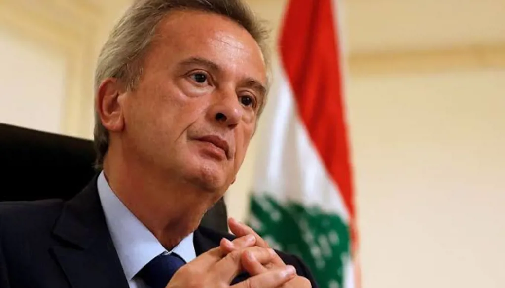 بقرار قضائي... رياض سلامة يُنقل من مستشفى بحنس إلى سجن رومية