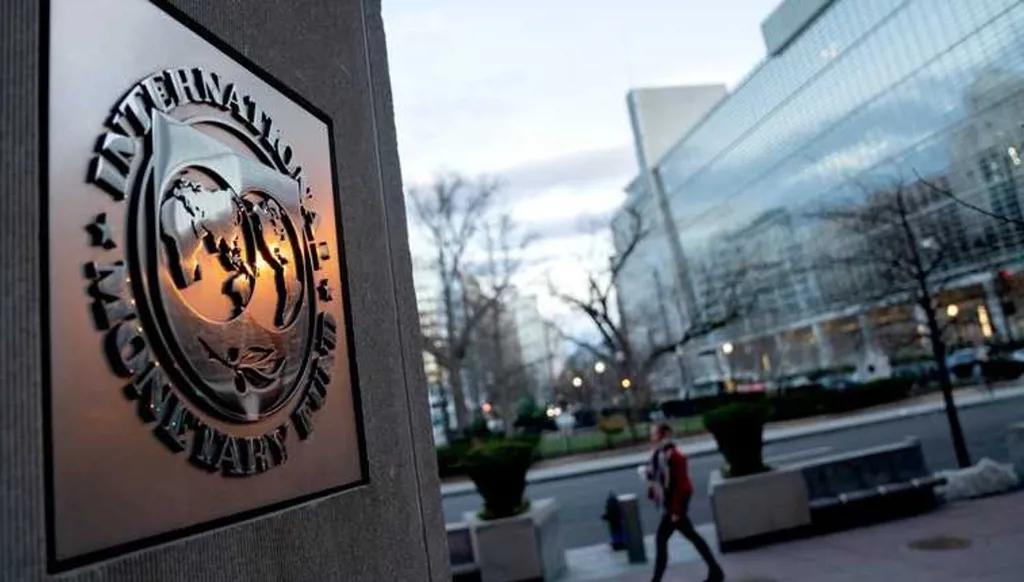 لبنان يرفض الخضوع لصندوق النقد؟