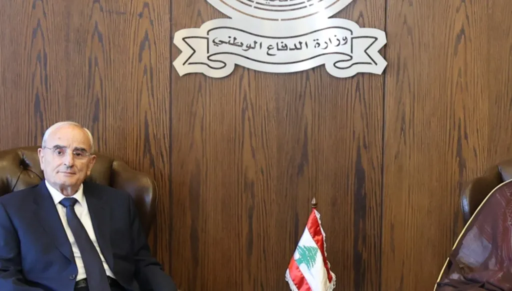 وزير الدفاع اللبناني يثمن دعم المملكة وقرار فتح الأسواق أمام الصادرات اللبنانية