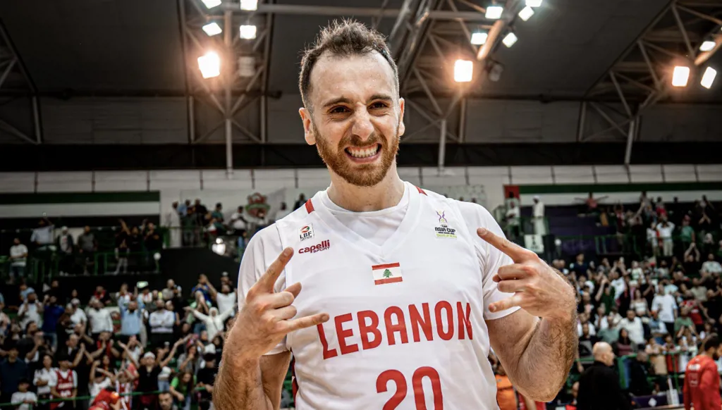 وائل عرقجي من "بترونيات": أشجع منتخب إنكلترا ورسالة إلى سيرجيو الدرويش
