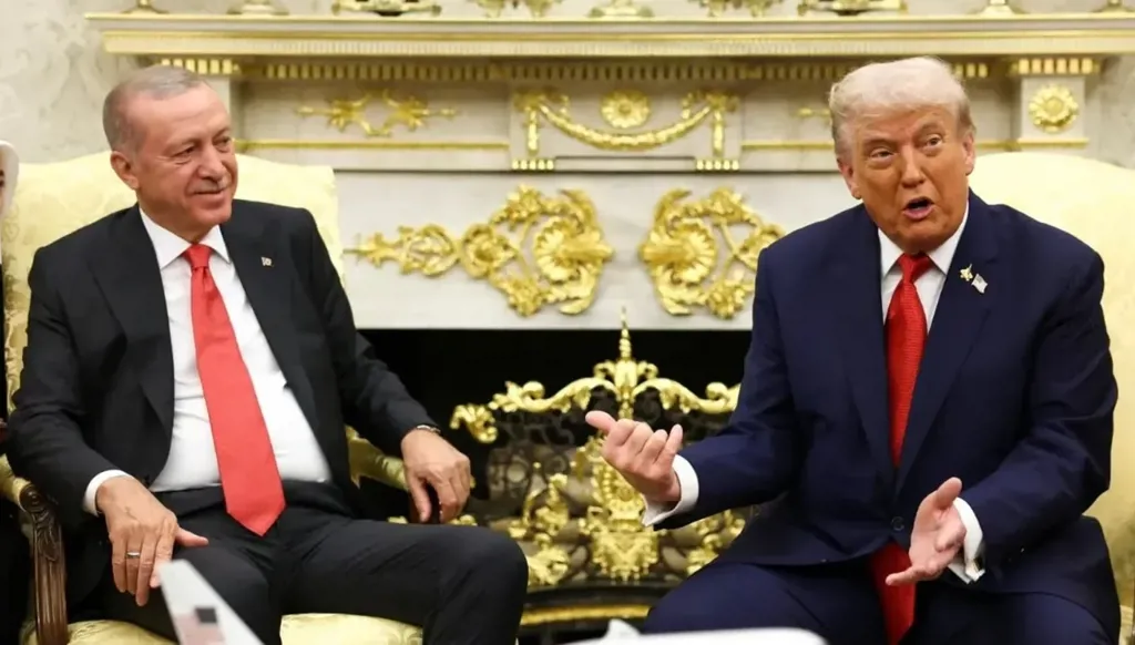 أردوغان وترامب يبحثان هاتفياً الوضع في غزة والعلاقات الثنائية