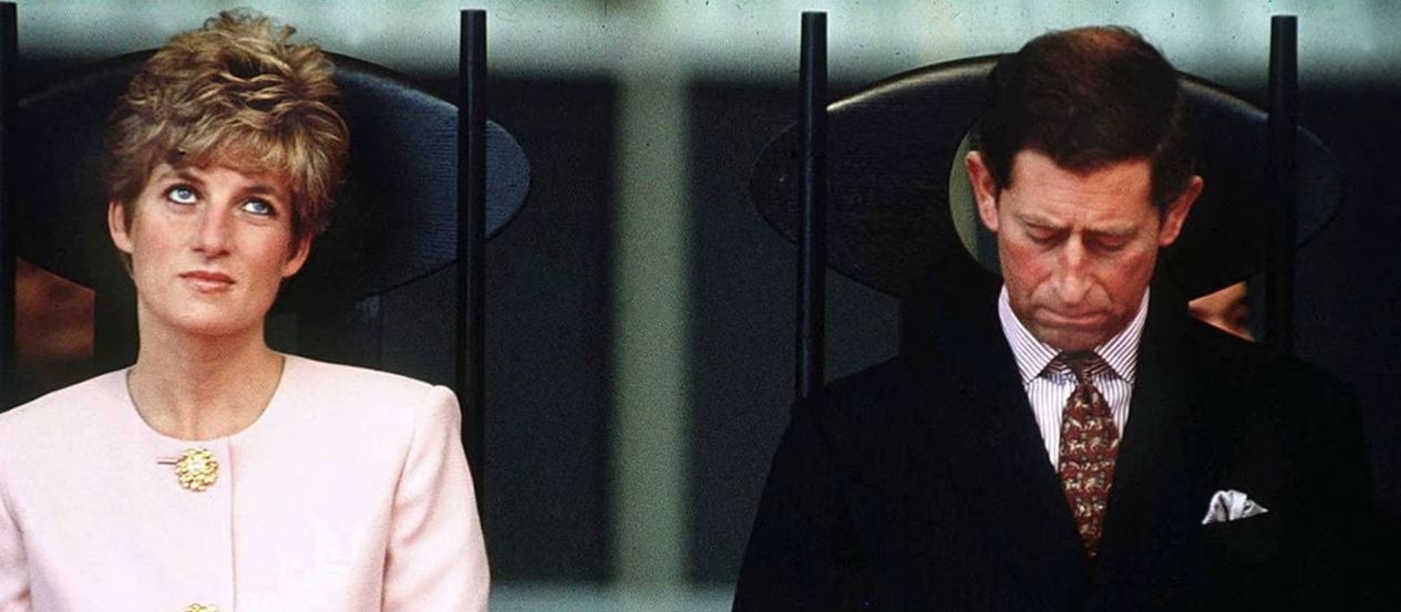 الاميرة ديانا والامير تشارلز (انترنت)