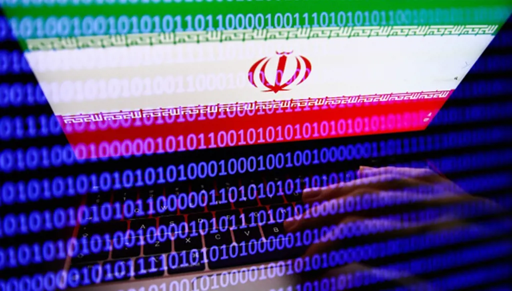 "مرتبطون بإيران"... قراصنة يهدّدون بنشر رسائل بريد لمساعدي ترامب