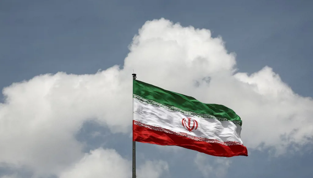 إيران تعدم رجلاً دهَس عناصر شرطة خلال احتجاجات يناير