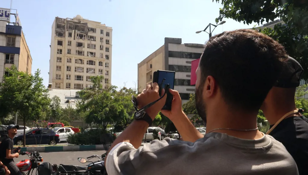 اعتقالات في إيران... والسبب "التعاون مع إسرائيل"