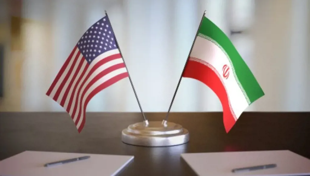 مفاوضات عُمان تتصدّر المشهد اليوم... كيف انسحب ترامب من الاتفاق النووي في ولايته الأولى؟