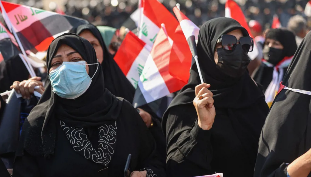 العراقيون يحيون ذكرى تظاهرات تشرين... والزيدي: سنسعى لتحقيق المطالب (صور)