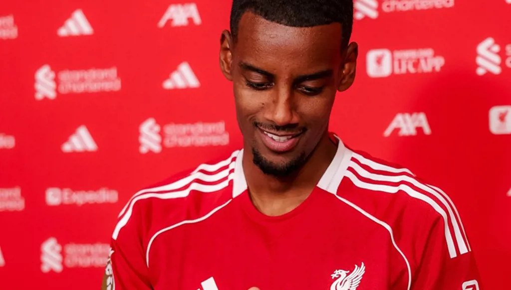 كيف موّل ليفربول صفقاته القياسية هذا الصيف؟