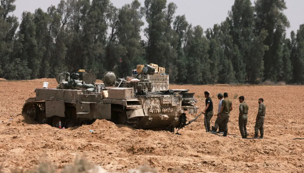 عملية إسرائيلية "فاشلة"... ماذا حصل في خان يونس؟