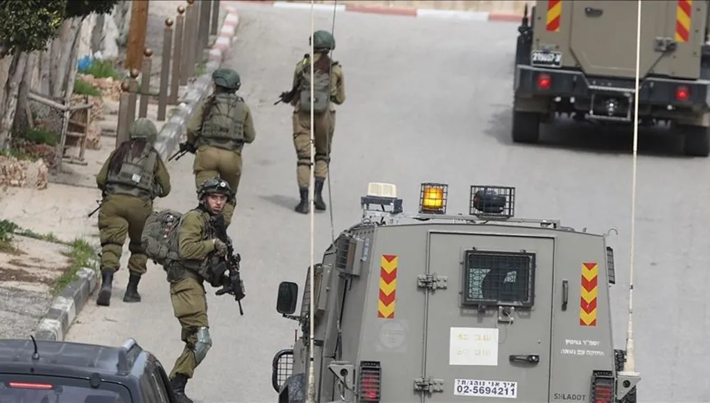 إسرائيل تقصف بلدة طمون بالضفة... وإصابة فلسطينيين