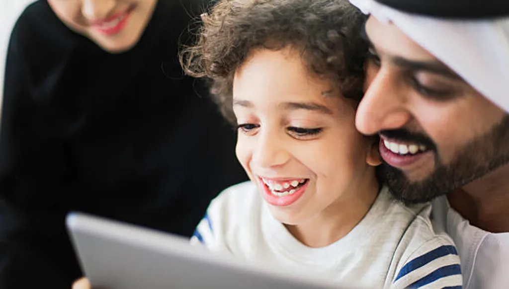 دراسة سعوديّة بعنوان "الحقيقة حول الحياة الأسريّة في العصر الرّقمي"
