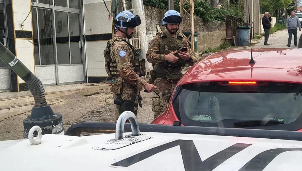 عشر دول أوروبية والاتحاد الاوروبي تدعو الى ضمان "أمن" اليونيفيل في لبنان