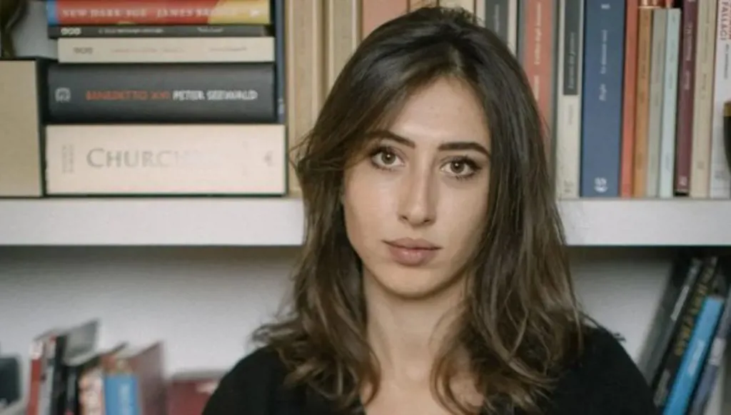 توقيف صحافية إيطالية في إيران... تقارير بعد سقوط الأسد!