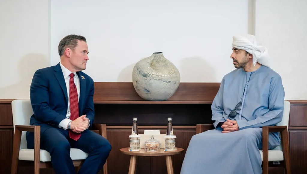 عبدالله بن زايد يبحث مع المندوب الأميركي لدى الأمم المتحدة تطورات المنطقة والاعتداءات الإيرانية
