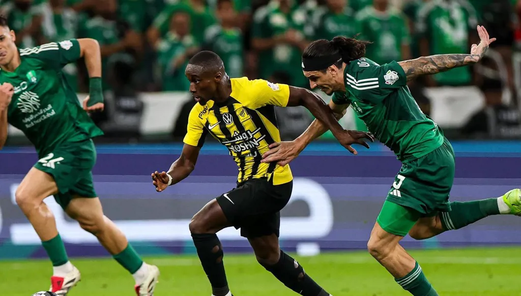 صانع محتوى مغربي يحصل على حقوق نقل الدوري السعودي