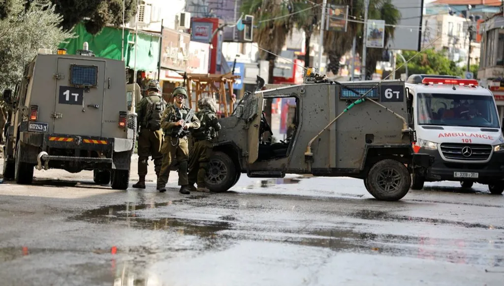 العملية الإسرائيلية في جنين متواصلة... ضحايا وجرحى واعتقالات