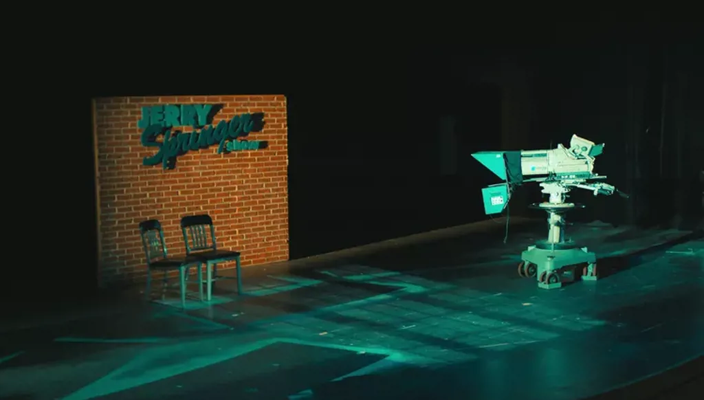 قتلها زوجها السابق بعد مشاركتها معه وعشيقته في برنامج شهير