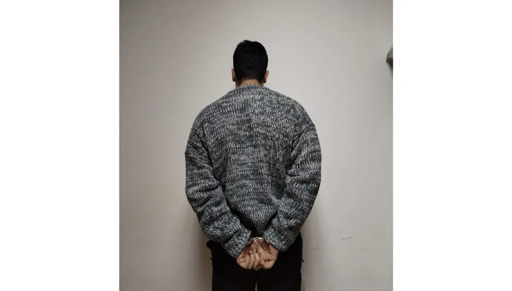 تحديد هوية المتورّطَين بعملية إحراق شجرة الميلاد في مدينة صيدا اللبنانية