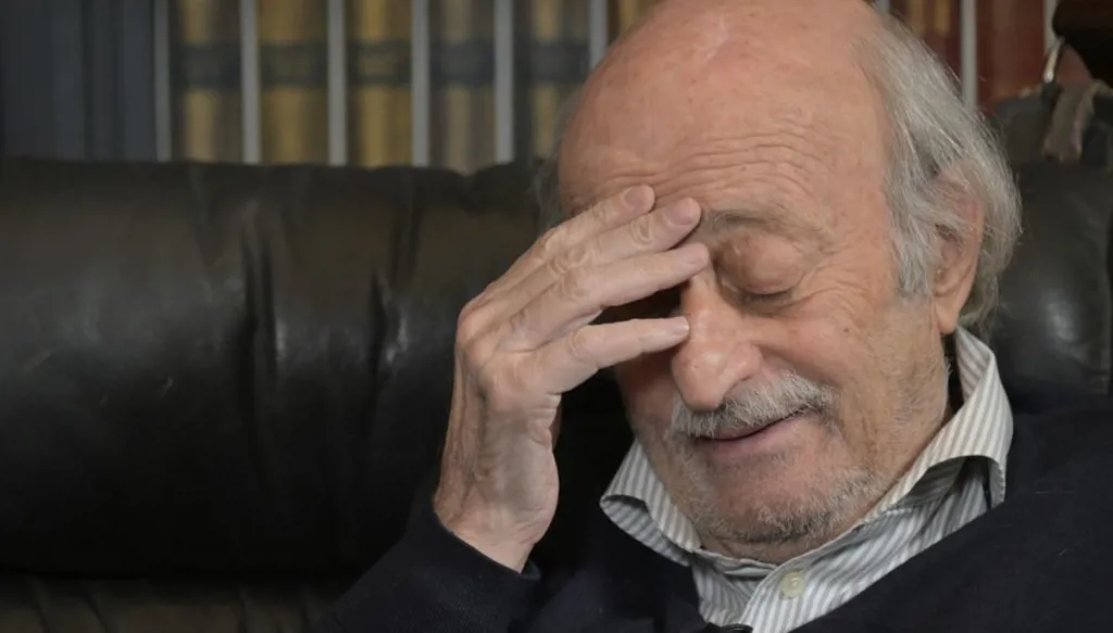 من المختارة إلى السويداء: قراءة في خيارات وليد جنبلاط وحدود الممكن