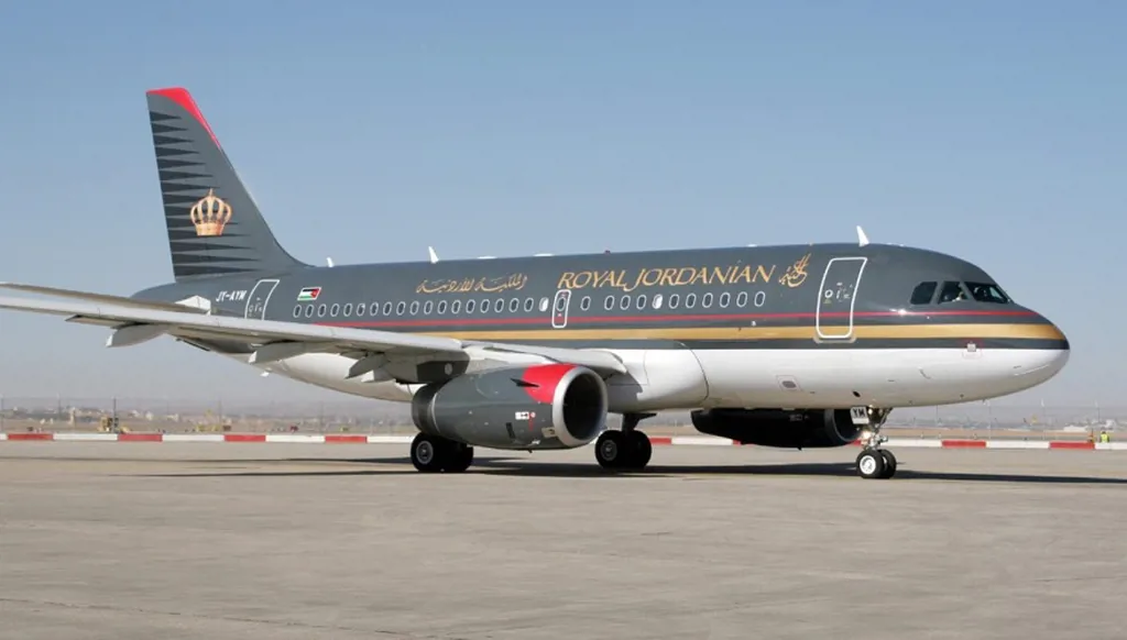 الأردن يعيد فتح مجاله الجوي