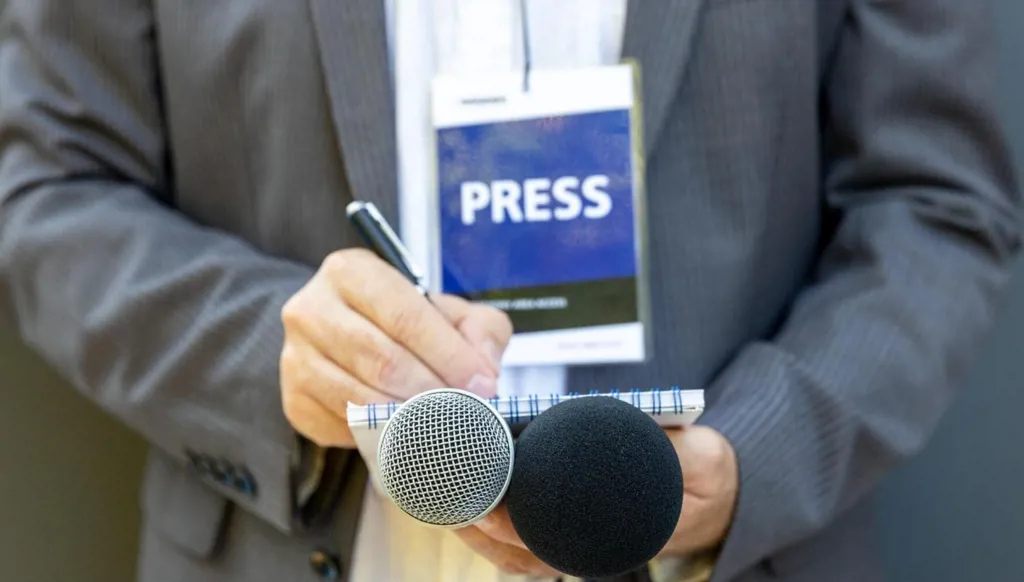 في تركيا... توقيف صحافي بتهمتَي التضليل و"إهانة الرئيس"