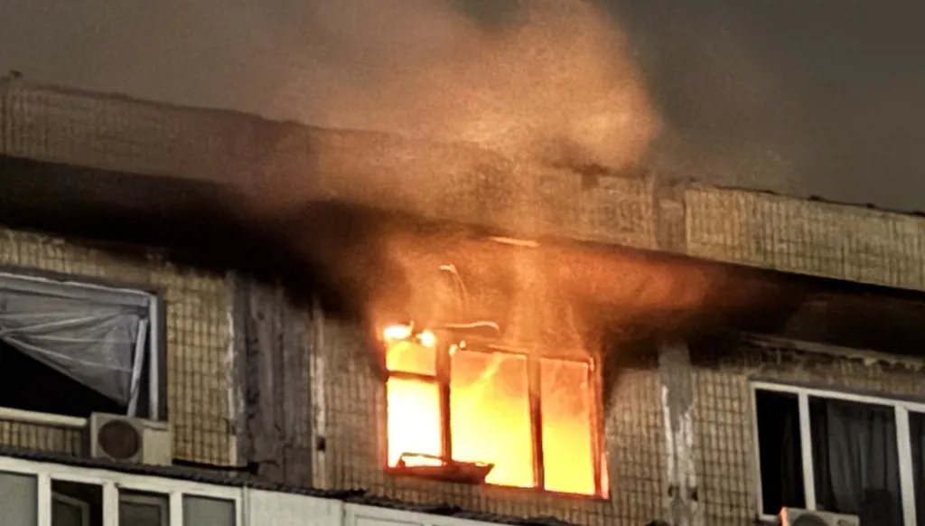 مقتل 3 بهجوم روسي على كييف... وأوكرانيا تستهدف روستوف (صور)