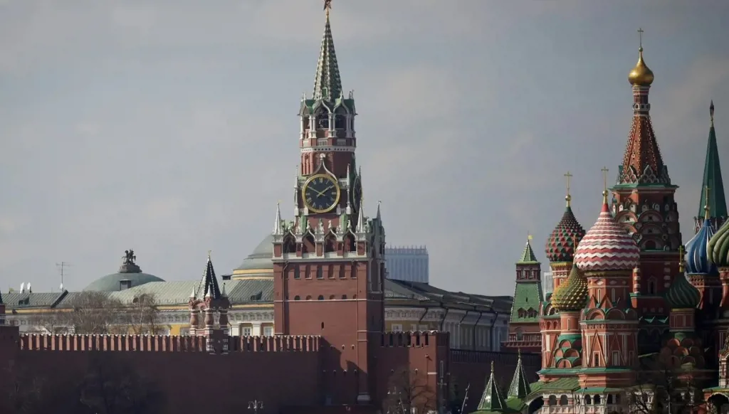 الكرملين: لا حاجة لعقد اجتماع عاجل بين بوتين وترامب حالياً