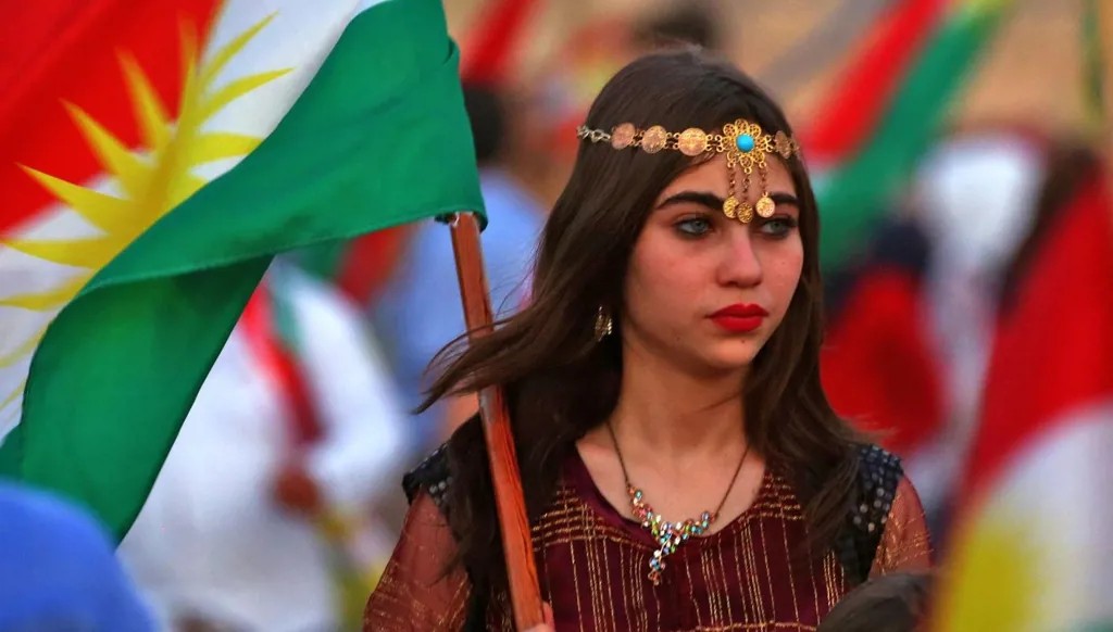 كردية في أحد الاحتفالات في كردستان العراق. (أ ف ب)