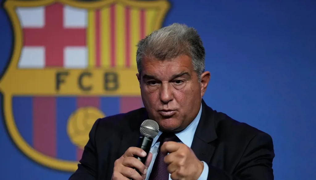 رابطة الدوري الإسباني توجه ضربة قوية لبرشلونة