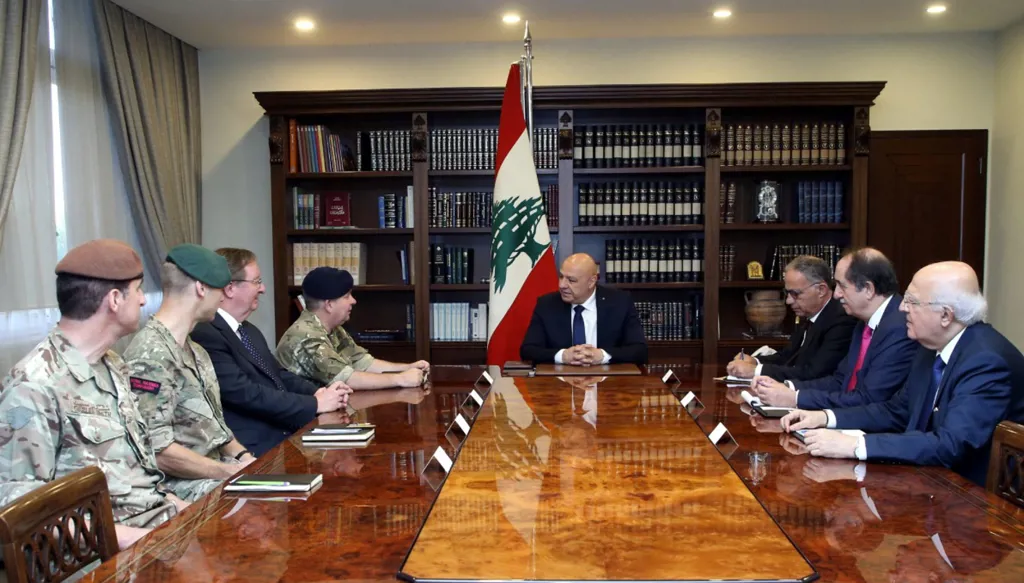 عون: استمرار الاحتلال الإسرائيلي للتلال الخمس لا يزال يعرقل استكمال انتشار الجيش اللبناني حتى الحدود