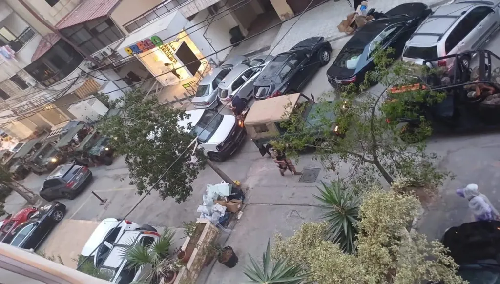 مبنى السانت تيريز في الضاحية... الجيش اللبناني يتابع الكشف
