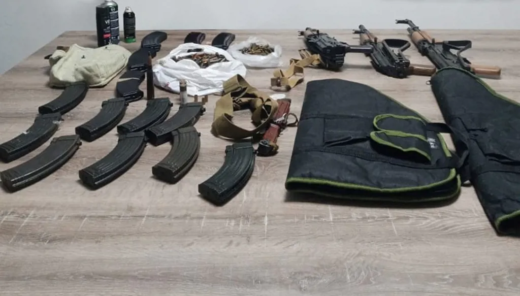 عملية دهم وتوقيفات... 3 أشخاص بقبضة الجيش اللبناني