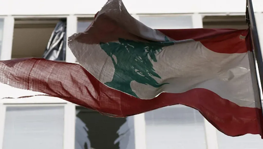 انتظام مالي أم تحميل المواطنين كلفة الإفلاس؟ لبنان يدفع الثمن من جيوب الناس