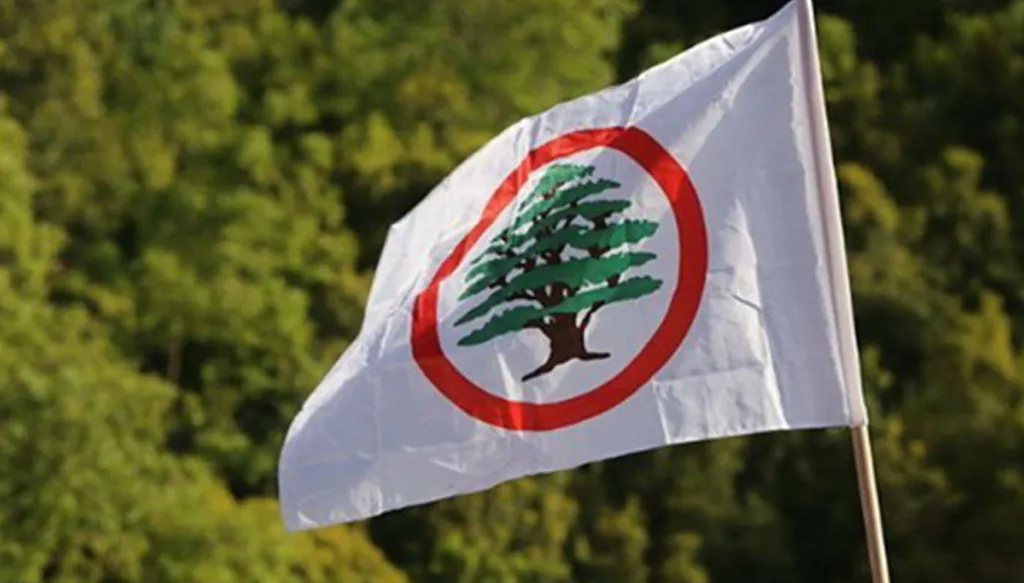 القوات اللبنانية تردّ على بوصعب: خلط "شعبان برمضان"... والقانون الانتخابي منع المحادل