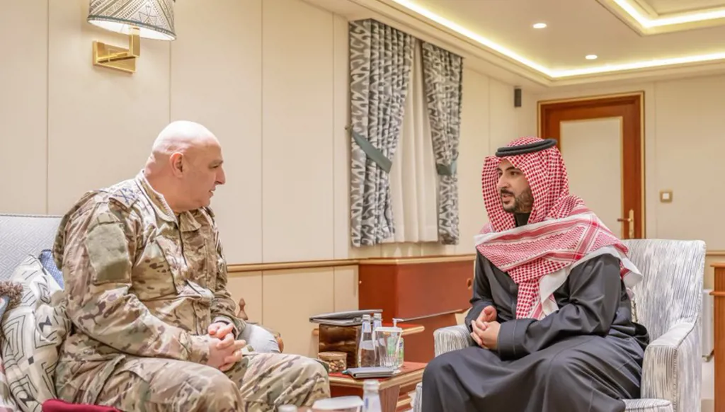 ترقُّب "امتحان" عون في السعودية وعساف يخطب ودّ بري