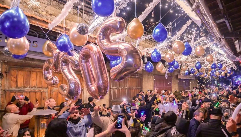 حركة "خجولة" خلال الأعياد في لبنان... وآمال معقودة على انتخاب رئيس