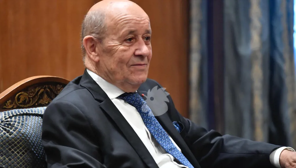 اتّصالات مشجّعة للودريان في السعودية... عون: الجيش يواصل تطبيق الخطّة لسحب المظاهر المسلّحة