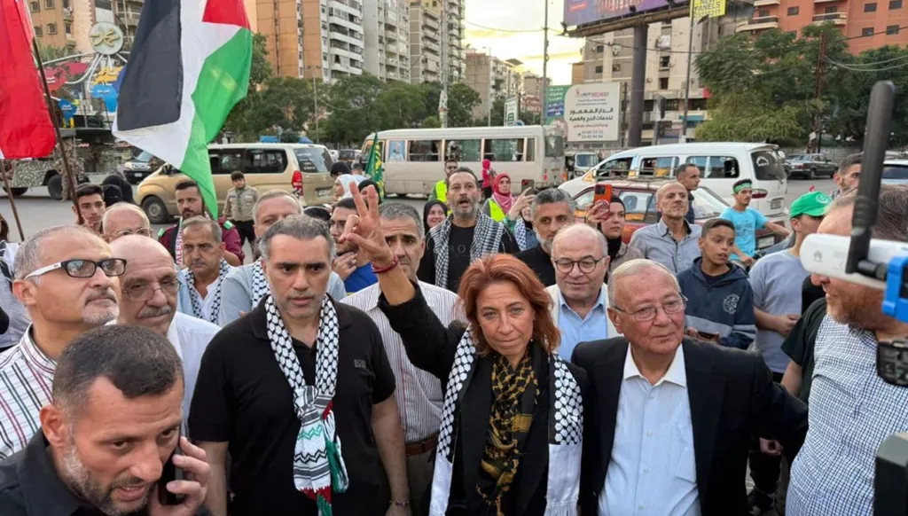 بعد مشاركتها بأسطول الصمود... لينا الطبال تعود إلى لبنان