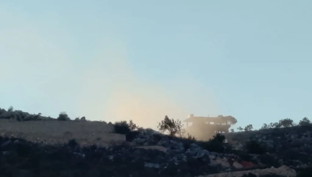 مسيَّرة إسرائيلية تستهدف أطراف كفركلا جنوبي لبنان... وكشف ميداني للجيش في تولين (فيديو وصور)