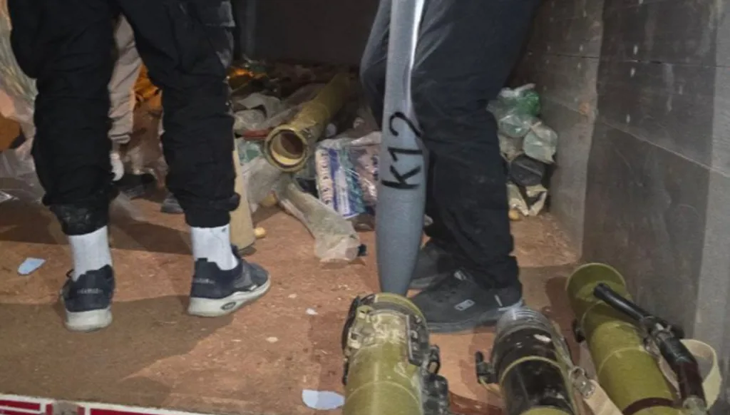 سوريا تضبط شحنة أسلحة معدة للتهريب إلى لبنان (صور)