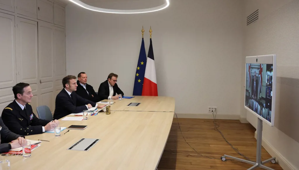 قمّة افتراضية بشأن أوكرانيا... ستارمر: بوتين سيُفاوض عاجلاً أن آجلاً