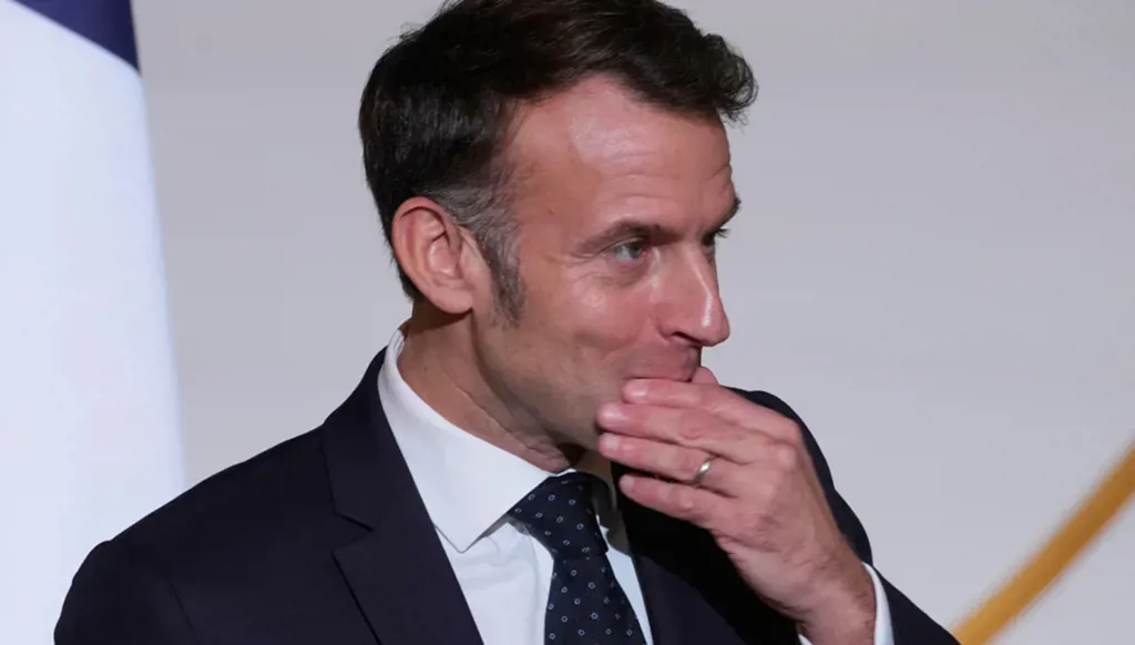 Macron soutient la souveraineté libanaise et promet un soutien international