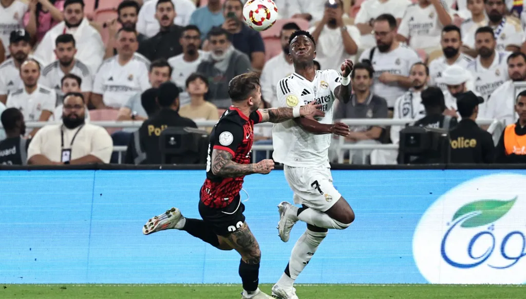 لاعب مايوركا يستفز ريال مدريد بنتيجة الكلاسيكو (فيديو)