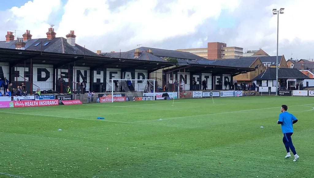 كرة القدم الحديثة تُطيح بأقدم ملعب في التاريخ